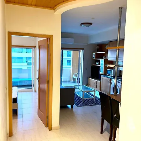 Ahs Luminoso T1 Em Com Varanda E Piscina Apartamento *