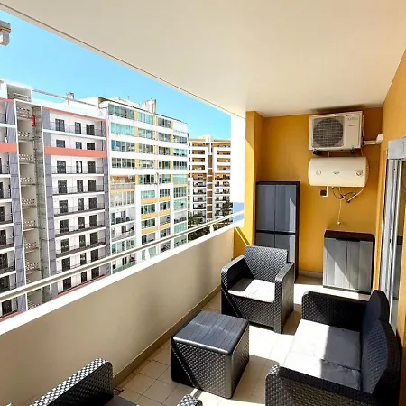 Ahs T1luminoso T1 Com Varanda E Piscina Διαμέρισμα Portimão