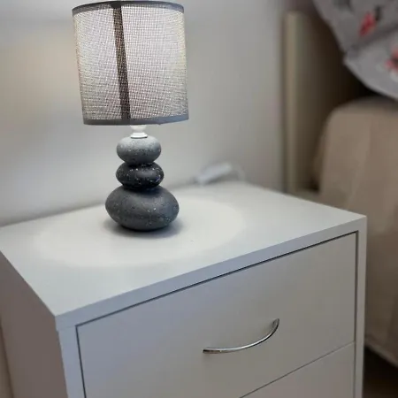 Ahs T1luminoso T1 Com Varanda E Piscina Διαμέρισμα